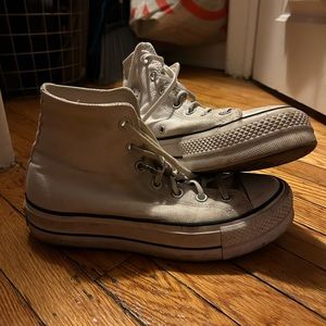 Converse Chuck Taylor All Star Lift Platform Canvas Women’s Size 8
